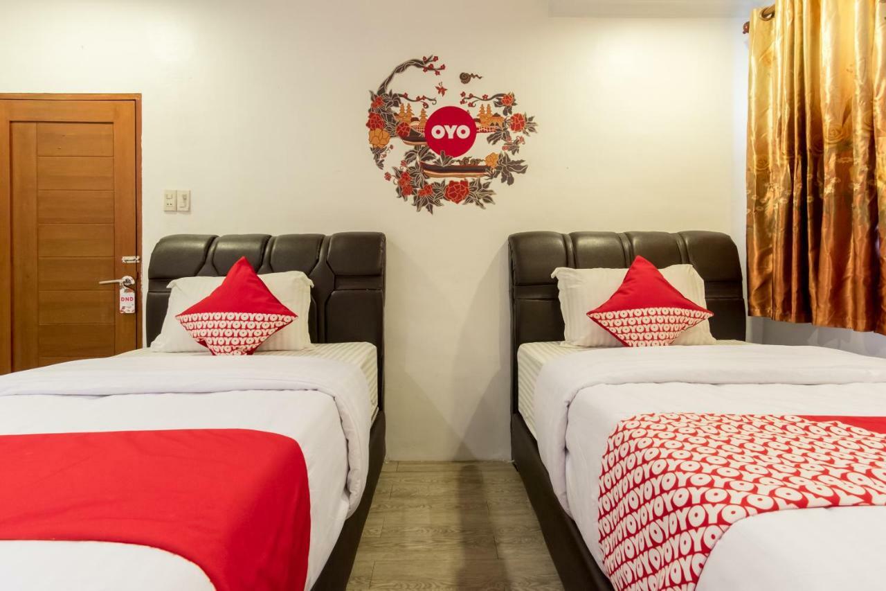 Oyo 619 Naufal Guest House Syariah เมดาน ภายนอก รูปภาพ