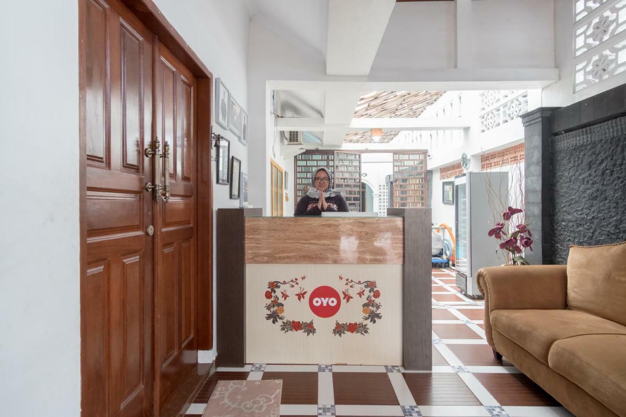 Oyo 619 Naufal Guest House Syariah เมดาน ภายนอก รูปภาพ