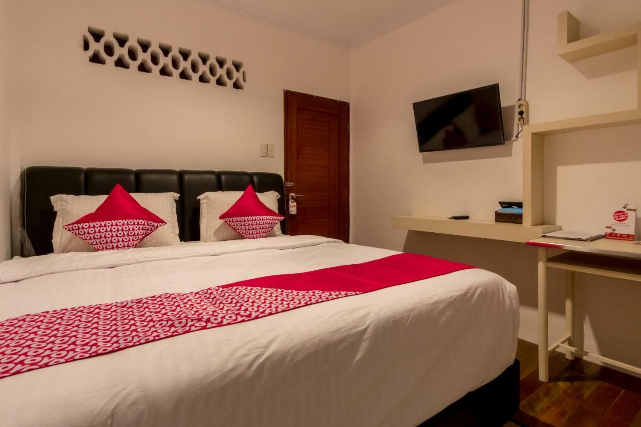 Oyo 619 Naufal Guest House Syariah เมดาน ภายนอก รูปภาพ